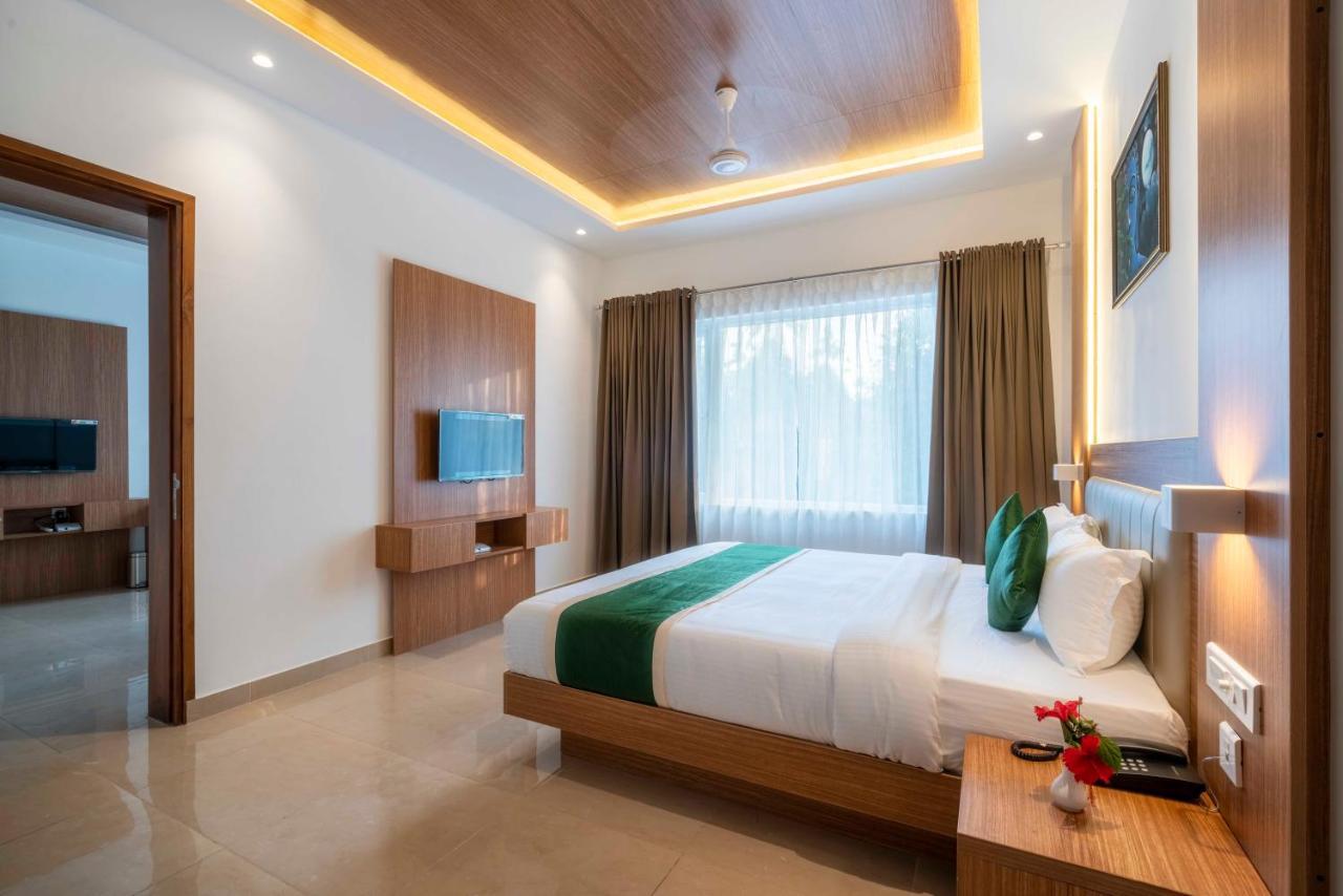 Hotel Panoramic Kochi 外观 照片