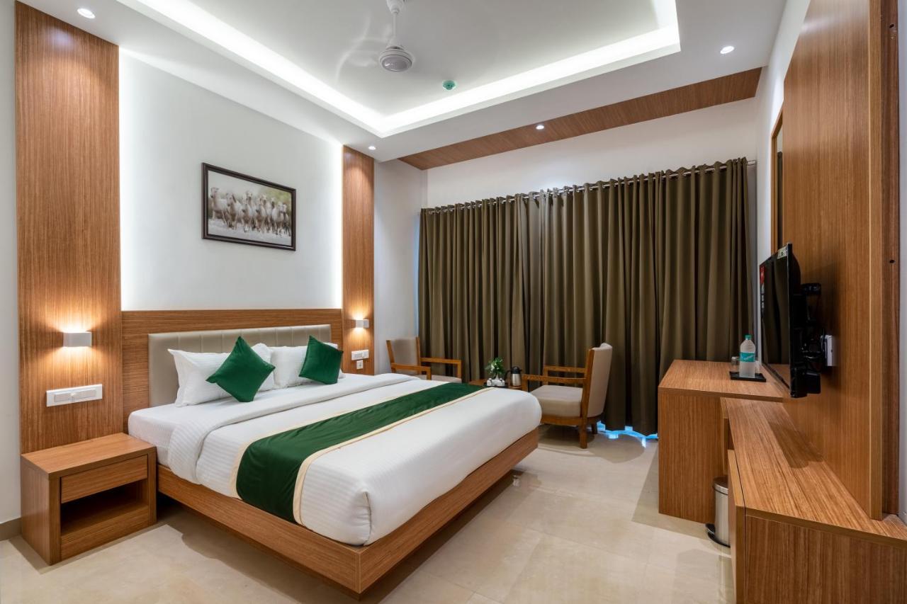 Hotel Panoramic Kochi 外观 照片