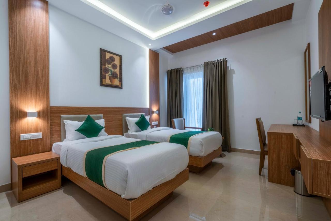 Hotel Panoramic Kochi 外观 照片